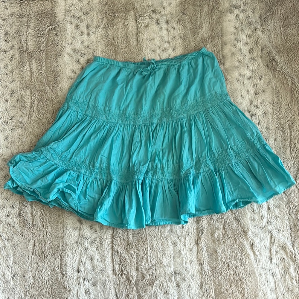 Flowy mini skirt
